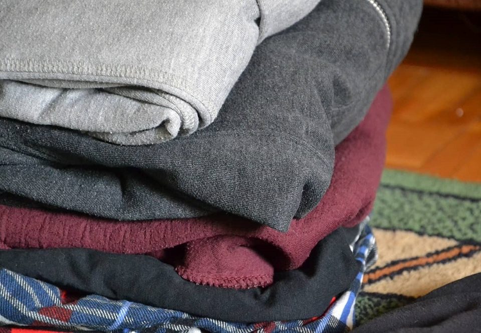 organizar ropa para una mudanza guardamuebles baratos en madrid